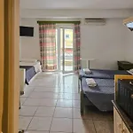 Agnes Hotel
